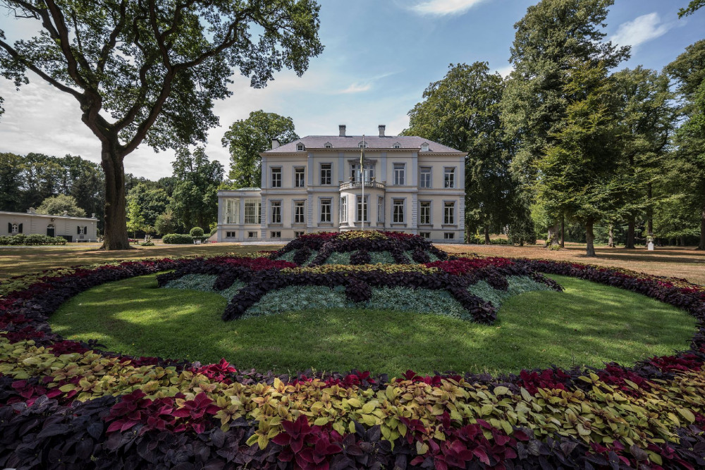 Villa Mattemburgh en furst pucklerbed - James van Leuven