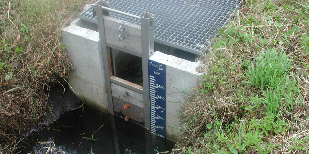 Schotbalkstuw - Waterschap De Dommel