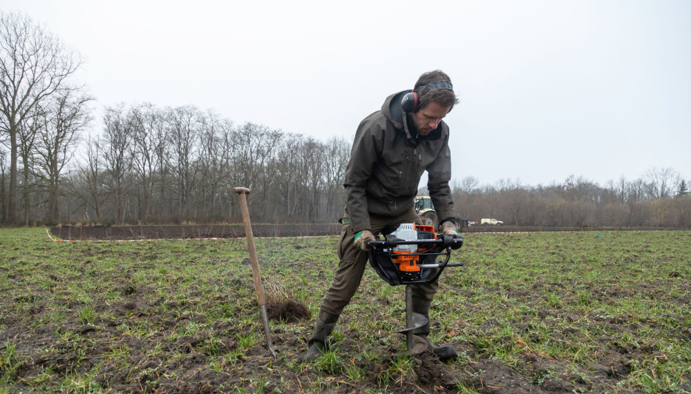 Plantboren gaten door Wout - RDI