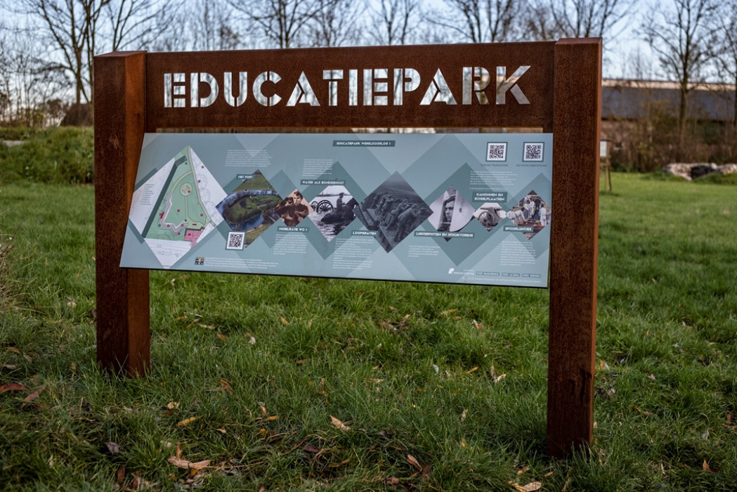 Informatiebord Educatiepark Fort Giessen