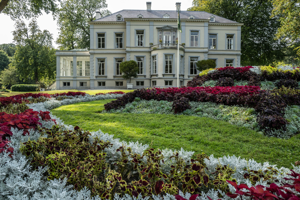 Villa en Park Mattemburgh James van Leuven